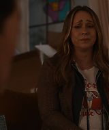 9-1-1-S08E17-117.jpg