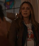 9-1-1-S08E17-123.jpg