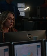 9-1-1-S08E17-160.jpg