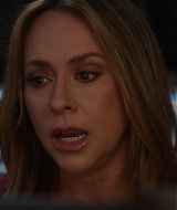 9-1-1-S08E17-162.jpg