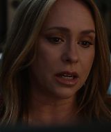 9-1-1-S08E17-171.jpg