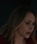 9-1-1-S08E18-041.jpg