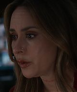 9-1-1-S08E18-047.jpg