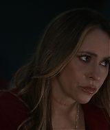 9-1-1-S08E18-051.jpg