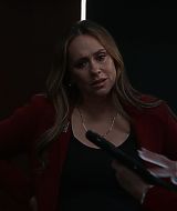 9-1-1-S08E18-066.jpg