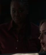 9-1-1-S08E18-075.jpg