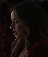 9-1-1-S08E18-087.jpg