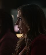 9-1-1-S08E18-104.jpg