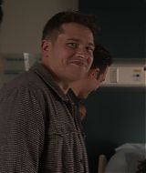 9-1-1-S08E18-113.jpg